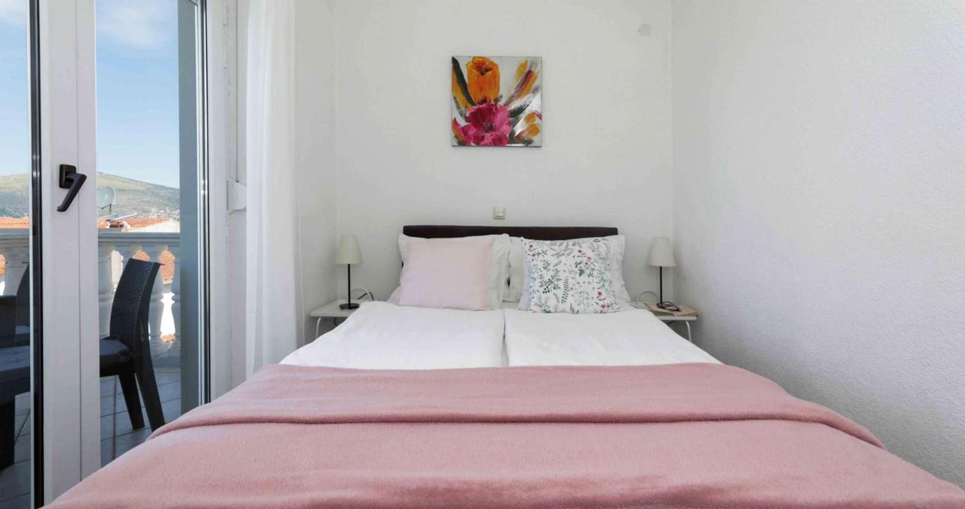 Apartments Lovric Trogir Ngoại thất bức ảnh