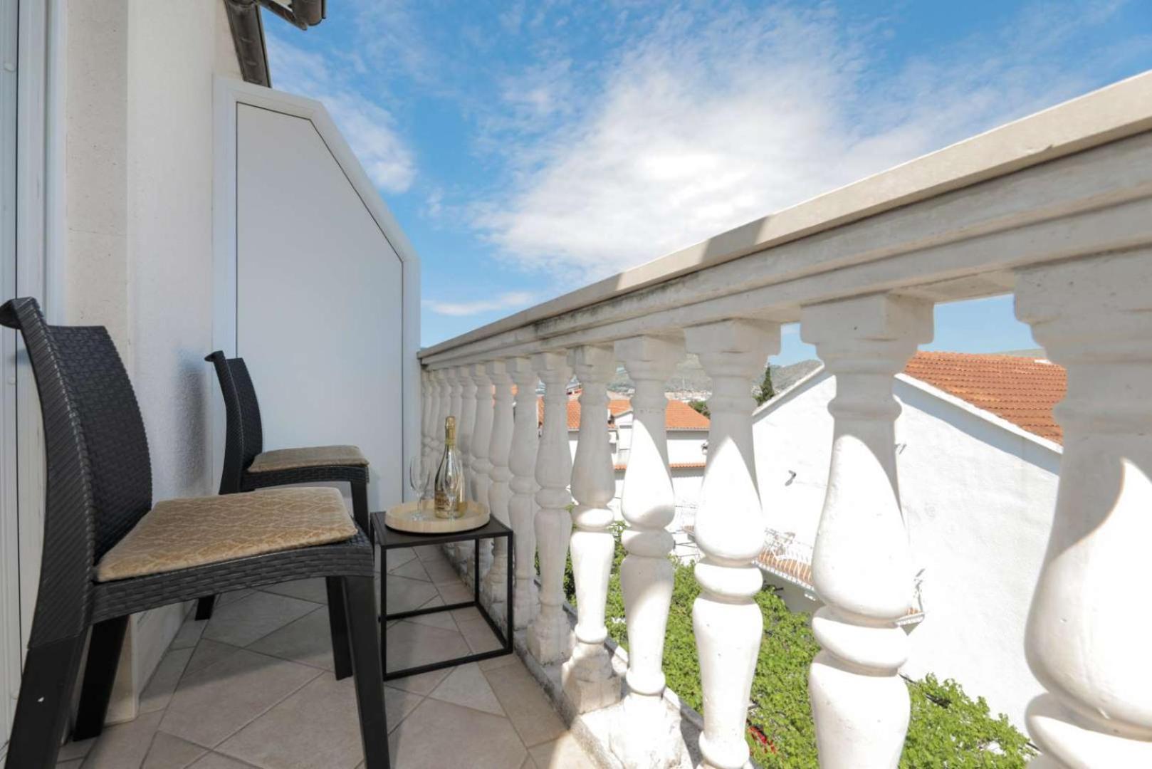 Apartments Lovric Trogir Ngoại thất bức ảnh