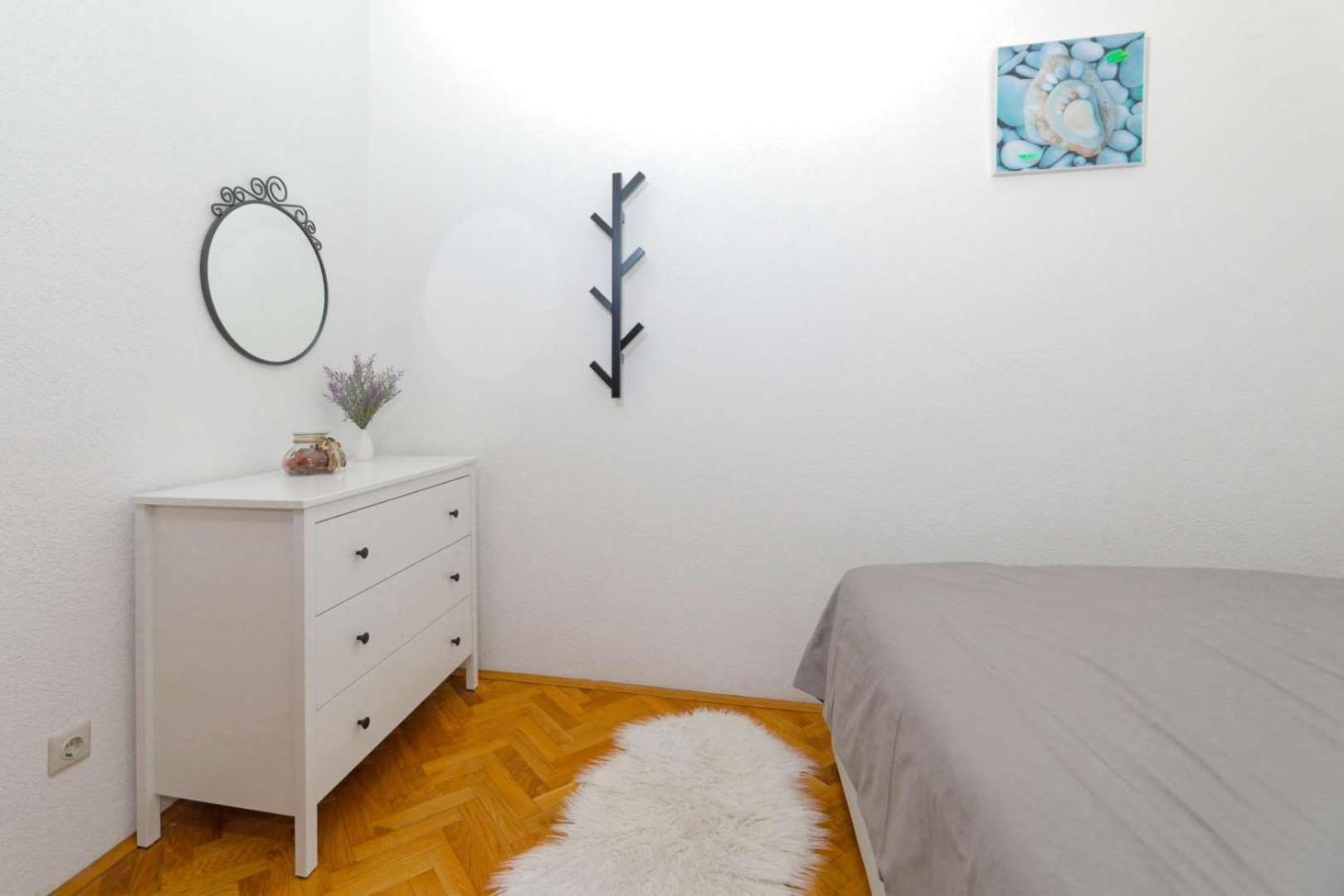 Apartments Lovric Trogir Ngoại thất bức ảnh