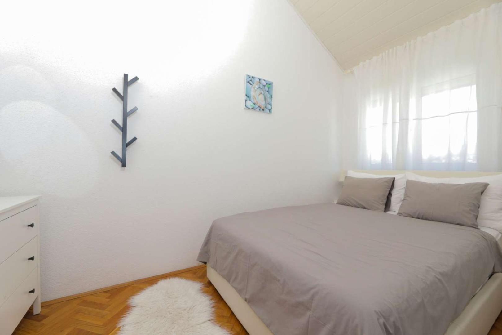 Apartments Lovric Trogir Ngoại thất bức ảnh
